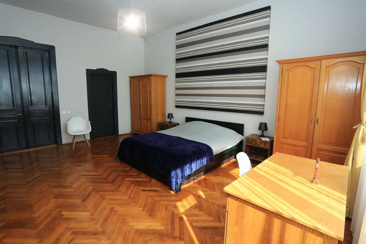Napoca Central Apartment Cluj-Napoca Esterno foto